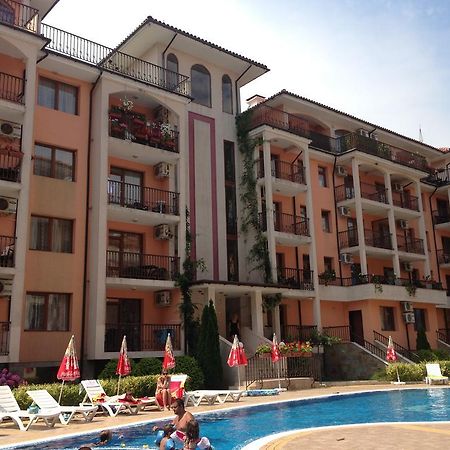 Gardenia Apartments Primorsko Exterior photo